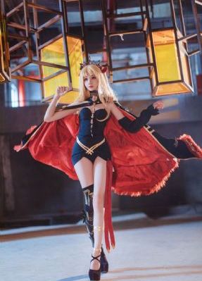 丰满女邻居的嫩苞张开视频_国产剧电影全集观看